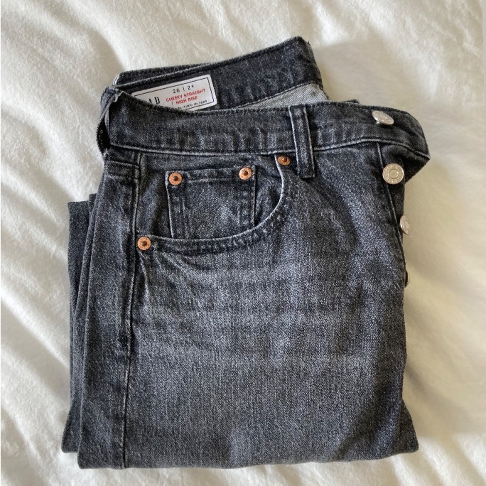 Women's Dark Wash Jeans